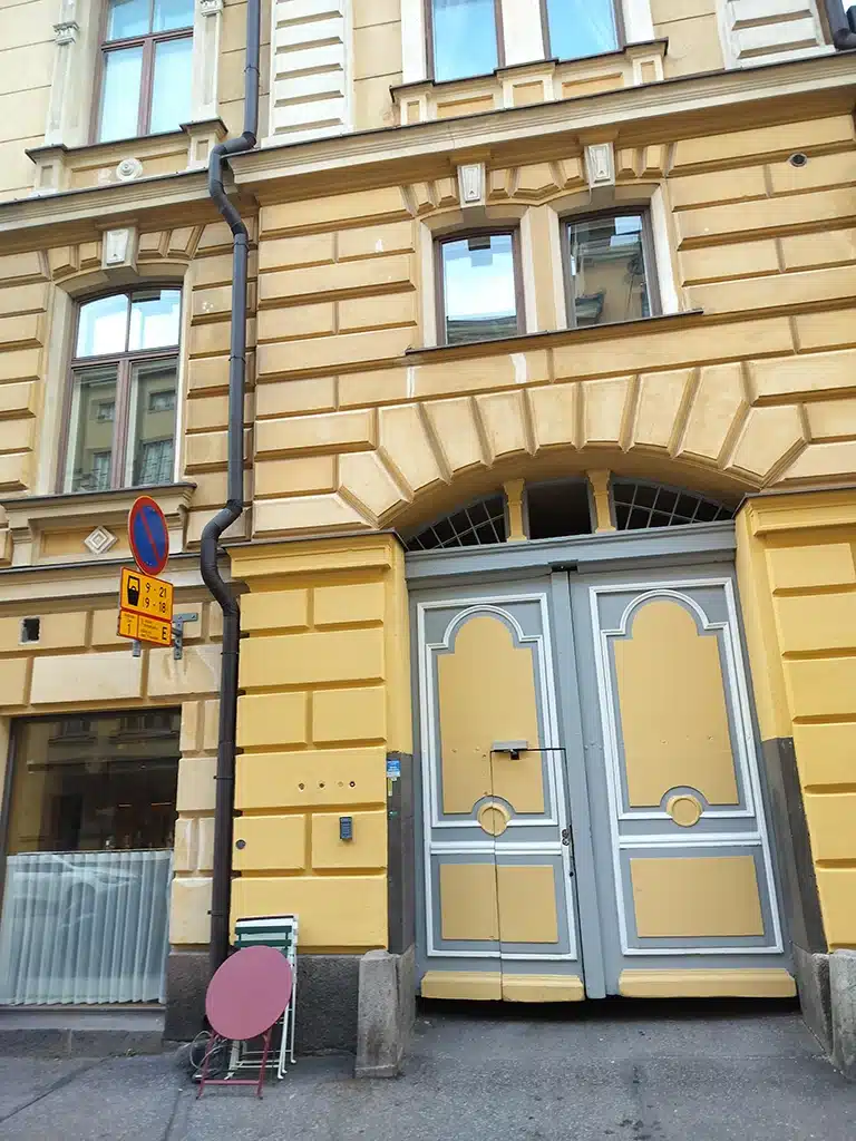 sisaankaynti-kadulta